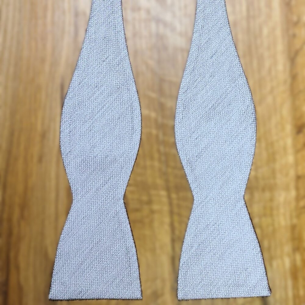 The Tie Bar Set of 3 Bow Ties Cotton Linen Silk Silver Gray Blue Geometric - Picture 8 of 15